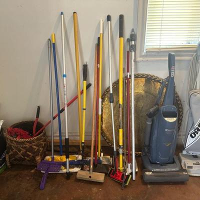 Sale Photo Thumbnail #581