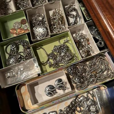 Sale Photo Thumbnail #20