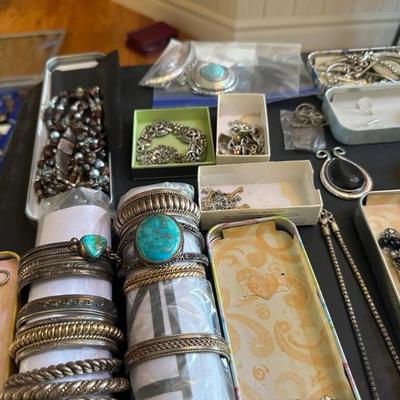 Sale Photo Thumbnail #892