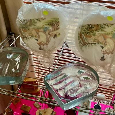 Oriental globed, elephants