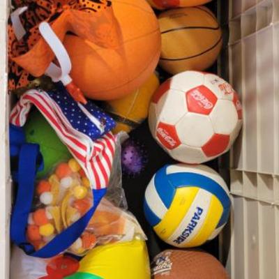 Sale Photo Thumbnail #164: Balls