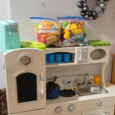 Sale Photo Thumbnail #128: Play Kitchen w/ Accessories