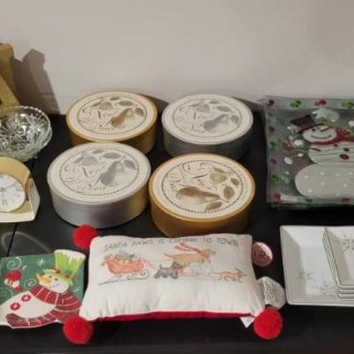 Sale Photo Thumbnail #140: Holiday