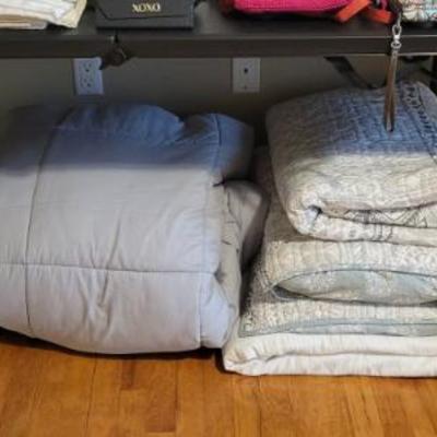 Sale Photo Thumbnail #49: More Bedding