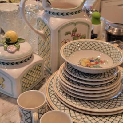 Sale Photo Thumbnail #16: Villeroy & Boch Basket Pattern