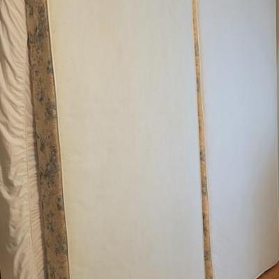 Sale Photo Thumbnail #50: King Size Bed and Box Spring