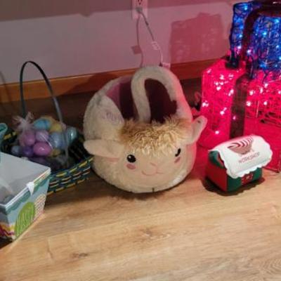 Sale Photo Thumbnail #125: Light Up Presents