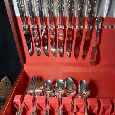 Wm. A.Rogers Silver Overlaid Oneida 52pc Flateware Set & Other Assorted 