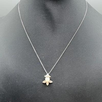 14k White Gold And Pearl Necklace