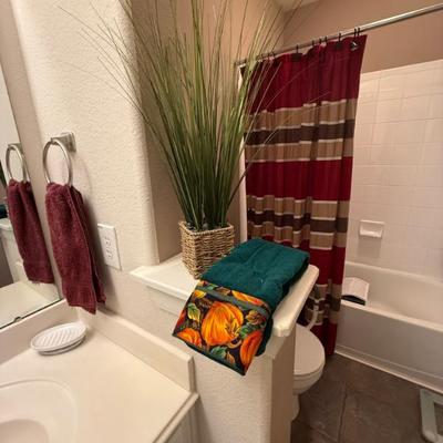 Sale Photo Thumbnail #30