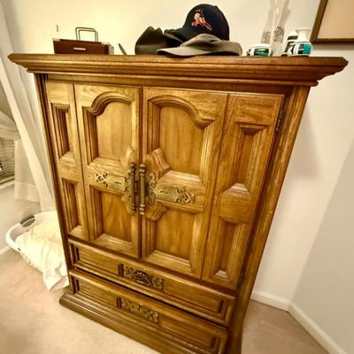 Sale Photo Thumbnail #11