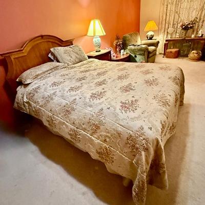 Sale Photo Thumbnail #48