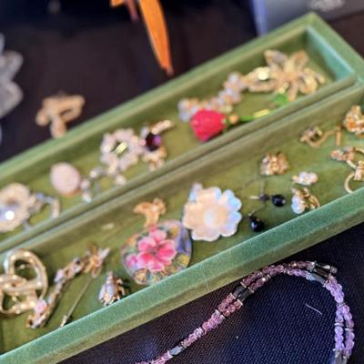 Sale Photo Thumbnail #98