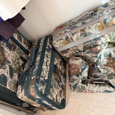 Sale Photo Thumbnail #116