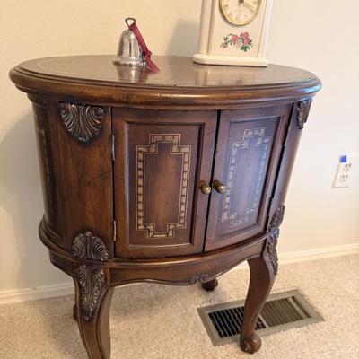 Sale Photo Thumbnail #32