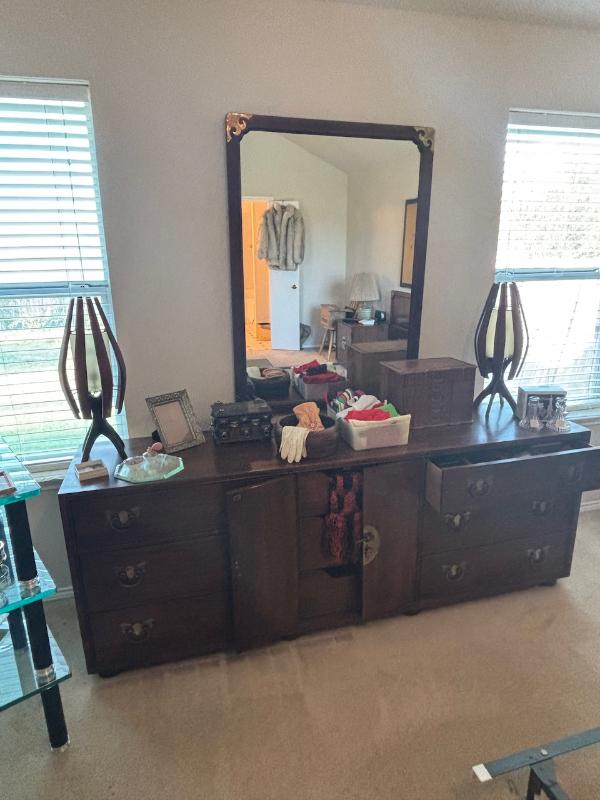 Sale Photo Thumbnail #54