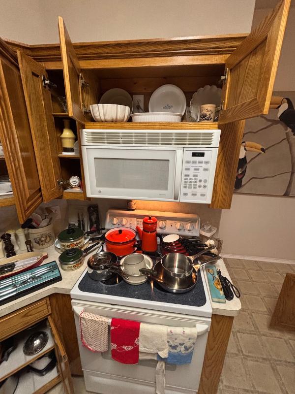 Sale Photo Thumbnail #36