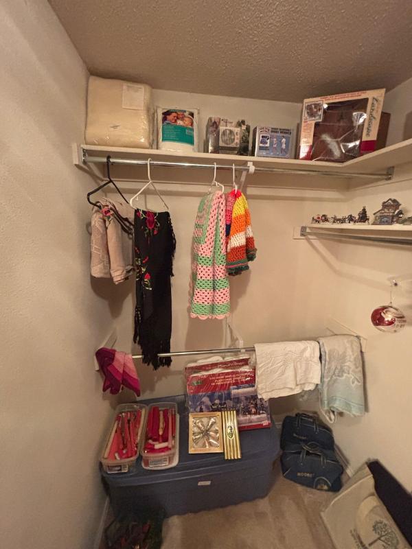 Sale Photo Thumbnail #61