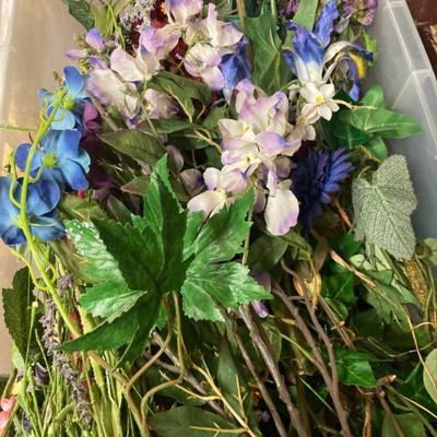 Sale Photo Thumbnail #91: Florals