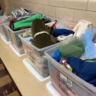 Sale Photo Thumbnail #101: Material