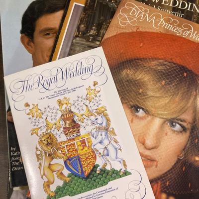 Sale Photo Thumbnail #22: Collectables