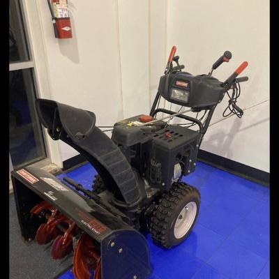 Sale Photo Thumbnail #41: Craftsman 28" Snowblower