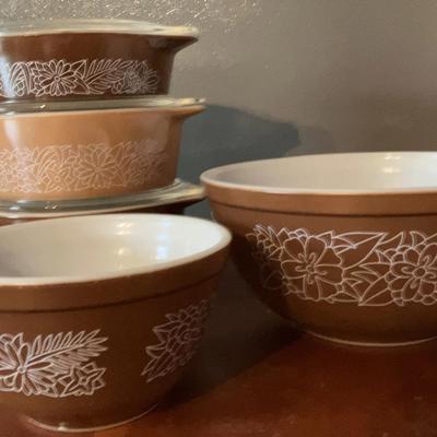 Vintage Pyrex Woodland Set