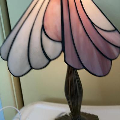 Tiffany-Style Stained Glass Table Lamp 