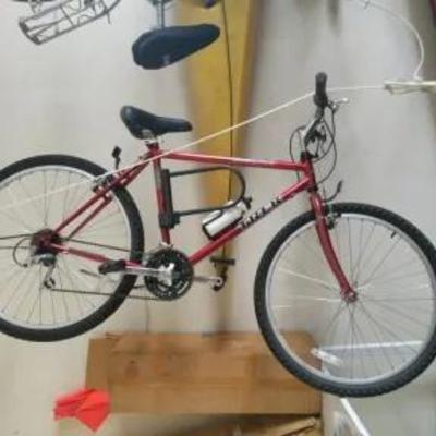 Trek 820 Mountain Bike