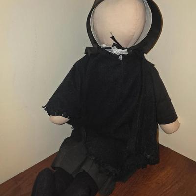 Amish-Made Faceless Doll
