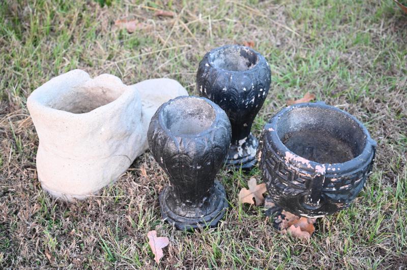 Sale Photo Thumbnail #389