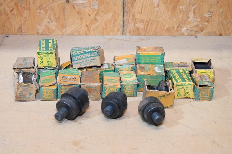 Sale Photo Thumbnail #387