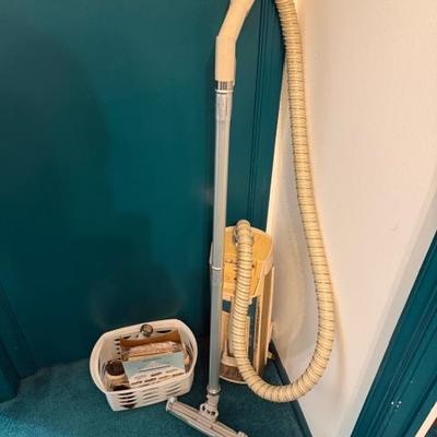 Sale Photo Thumbnail #42