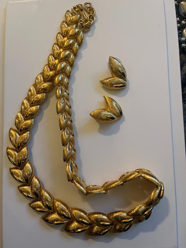 Sale Photo Thumbnail #15