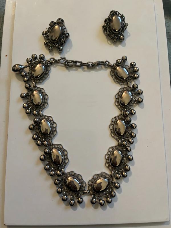 Sale Photo Thumbnail #31