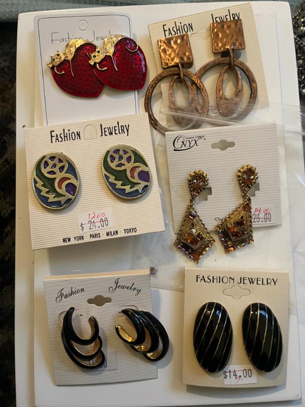 Sale Photo Thumbnail #20