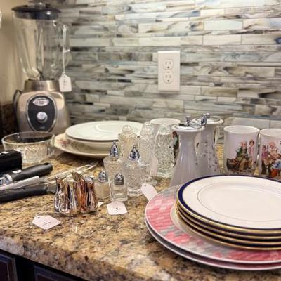 Sale Photo Thumbnail #34