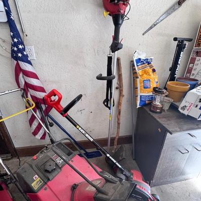 Sale Photo Thumbnail #573