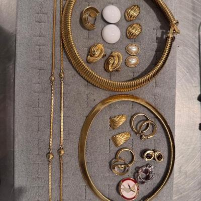 Sale Photo Thumbnail #591