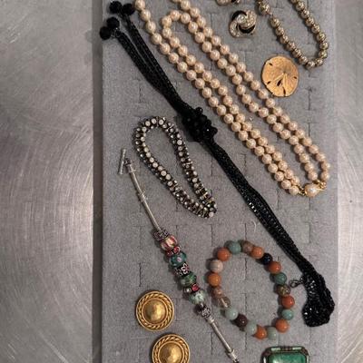 Sale Photo Thumbnail #9