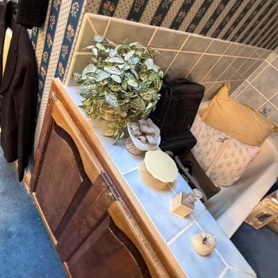 Sale Photo Thumbnail #250