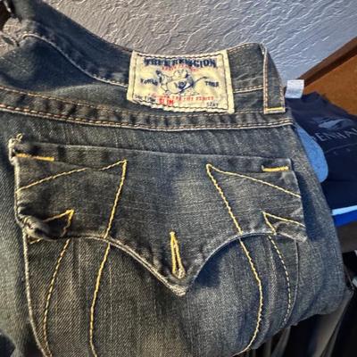 Sale Photo Thumbnail #236