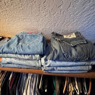 Sale Photo Thumbnail #298