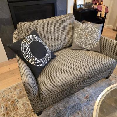 Sale Photo Thumbnail #11