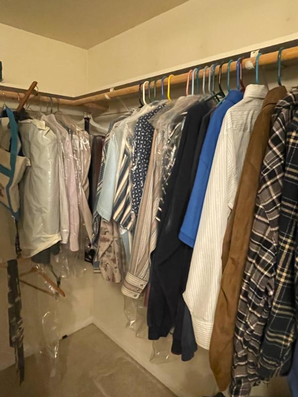 Sale Photo Thumbnail #26