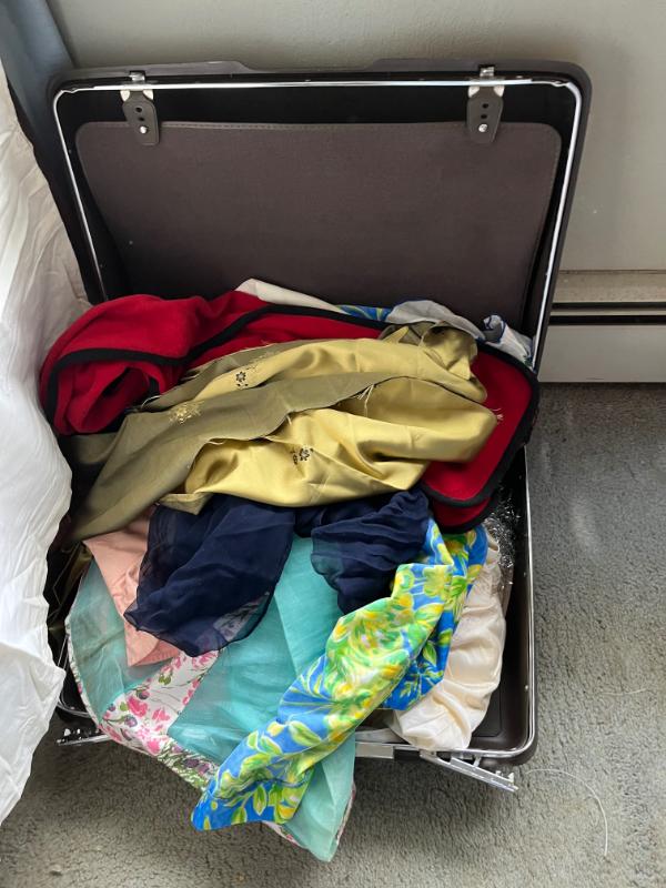 Sale Photo Thumbnail #9