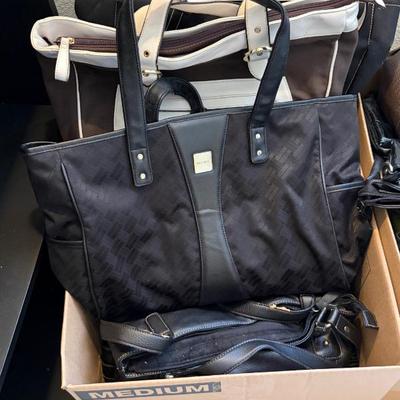 Sale Photo Thumbnail #207