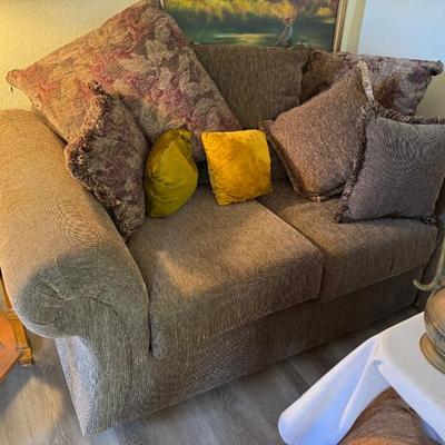 Sale Photo Thumbnail #97