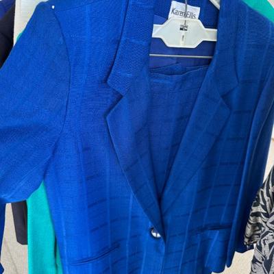 Sale Photo Thumbnail #175