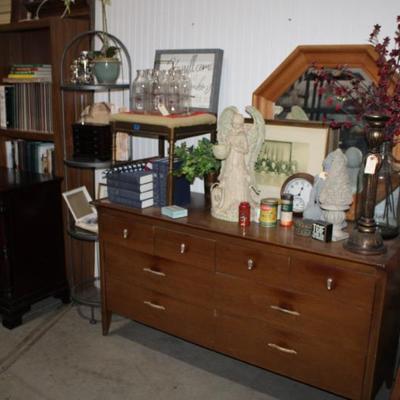 Sale Photo Thumbnail #110